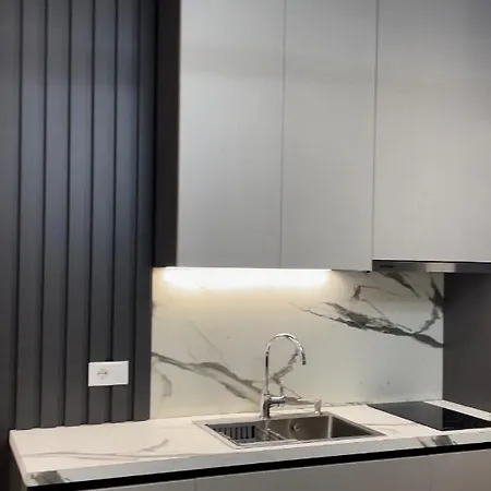 Fael Luxury 304 דירה Vlorë